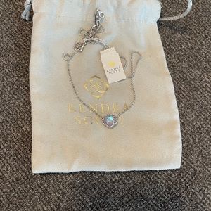 Kendra Scott Jaxon Necklace Amethyst Dichroic Glas